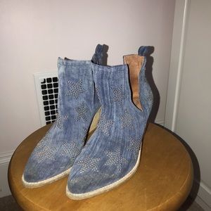 Jeffrey Campbell star studded booties